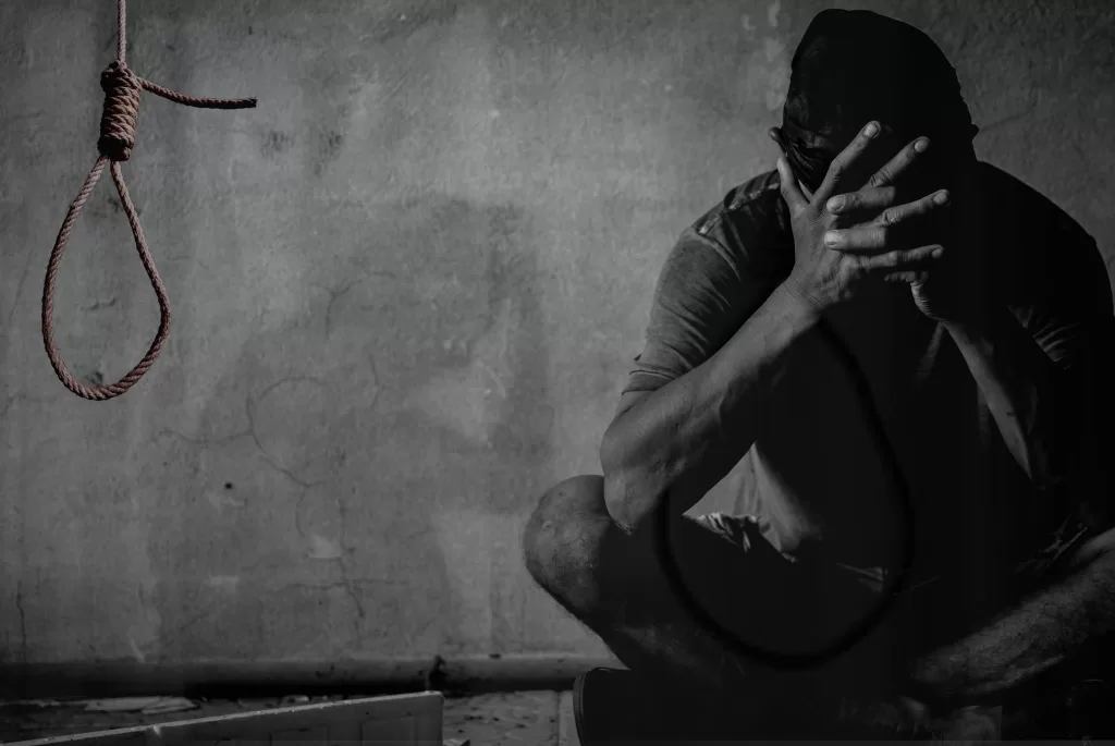 Police are investigating ten suspected suicide cases reported across the country over the past weekend, with most victims being male.