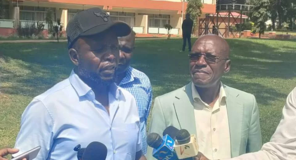 Photo of Trans Nzoia Governor George Natembeya and Kakamega Senator Bonny Khalwale